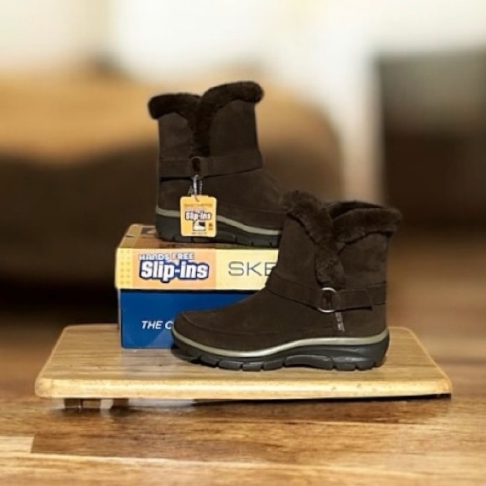 Skechers Women's Dark Brown Winter Boots